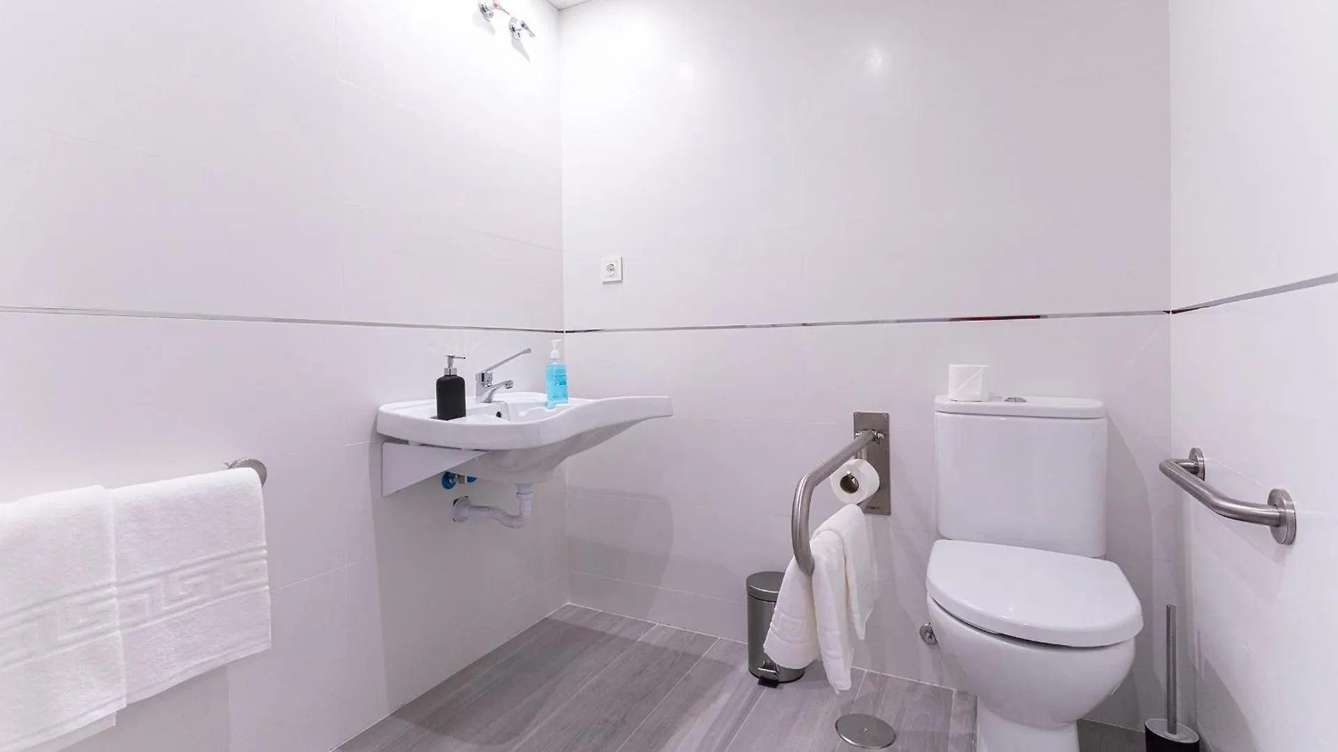 Malaga Rivas 34 Suites Homes Appart hôtel